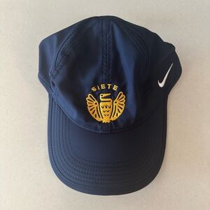 NWT Nike AeroBill Featherlight Hat Adult Unisex Adjustable Cap Navy Siete Logo
